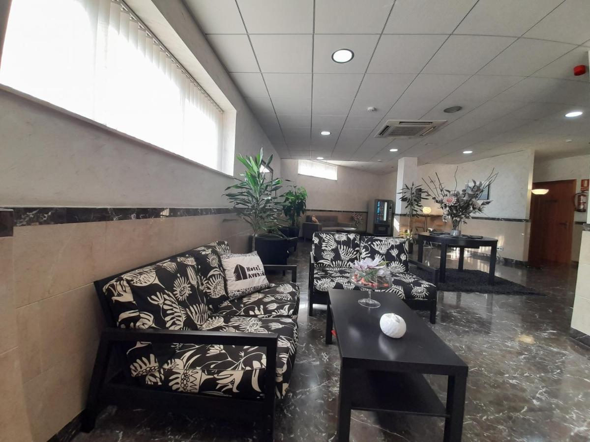 Hotel Avenida Morella Extérieur photo