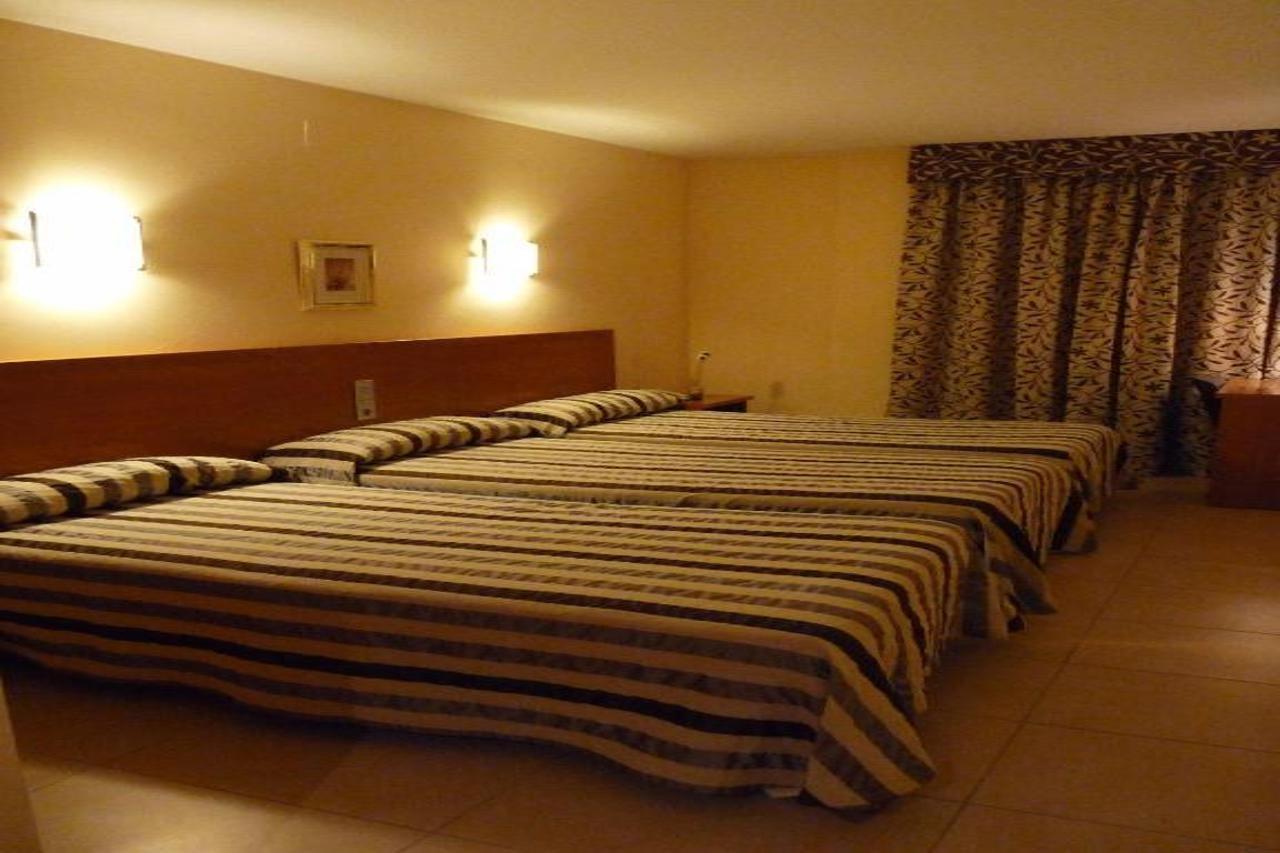 Hotel Avenida Morella Extérieur photo